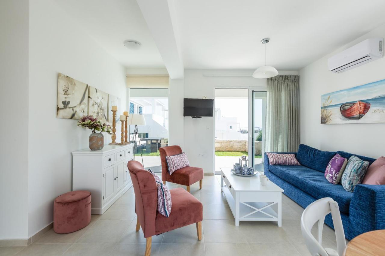 Triton Sea View Villa Георгіуполіс Екстер'єр фото