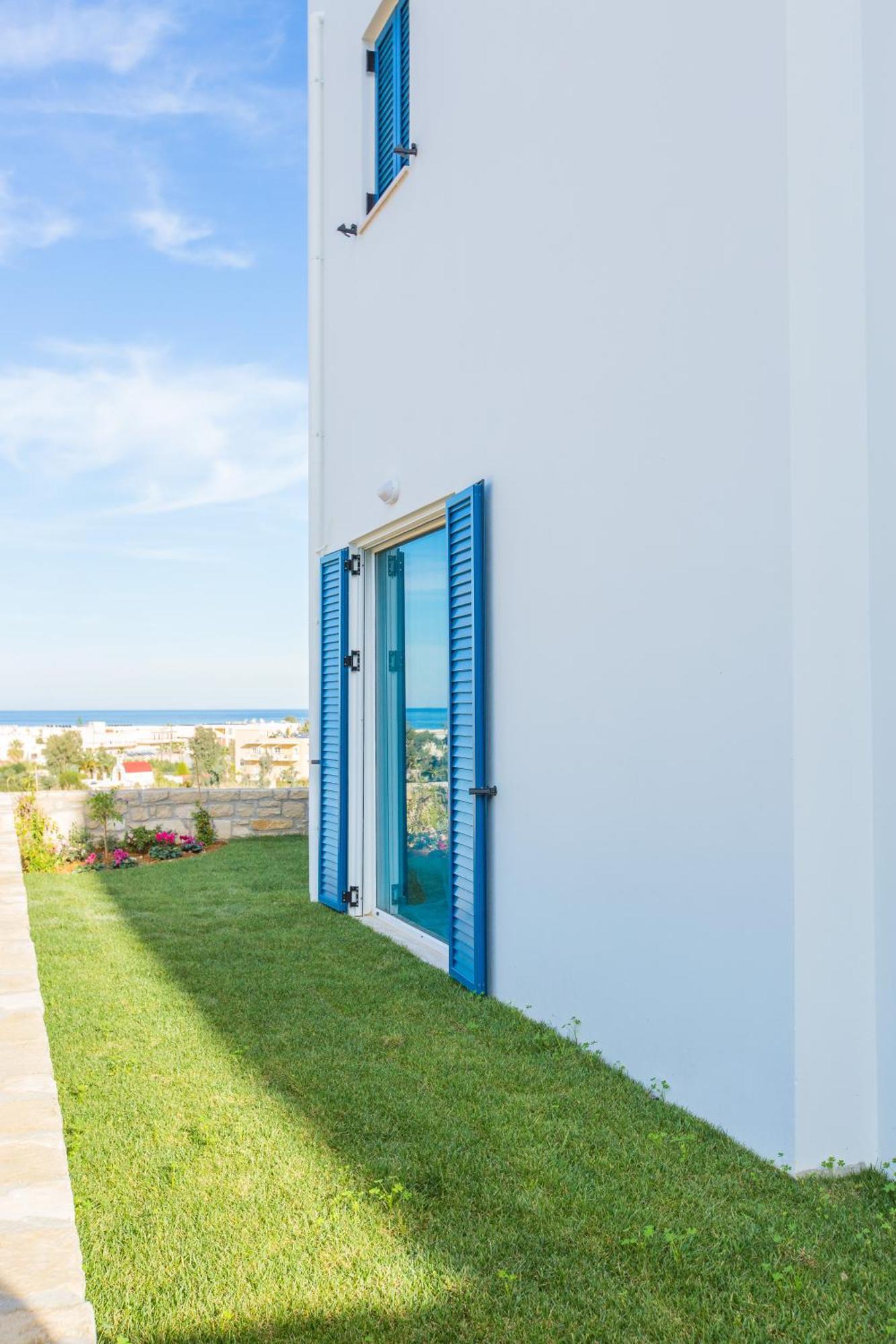Triton Sea View Villa Георгіуполіс Екстер'єр фото